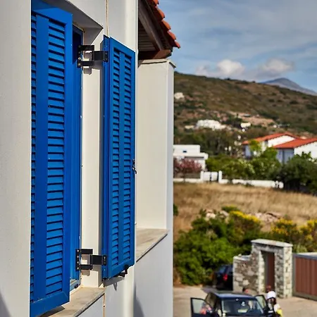 Irene 3* Agios Petros (Andros)