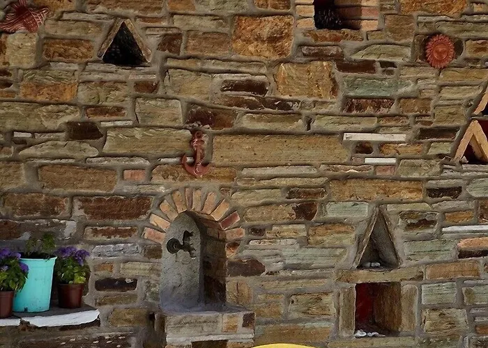 Irene Aparthotel Áyios Pétros